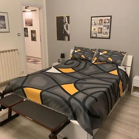 By Ale E Andrea * Florence